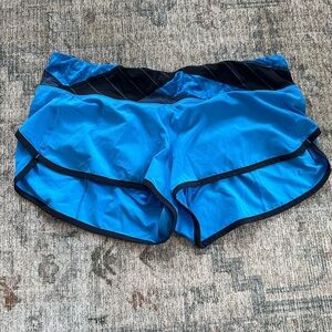 Lululemon Shorts - Size 10